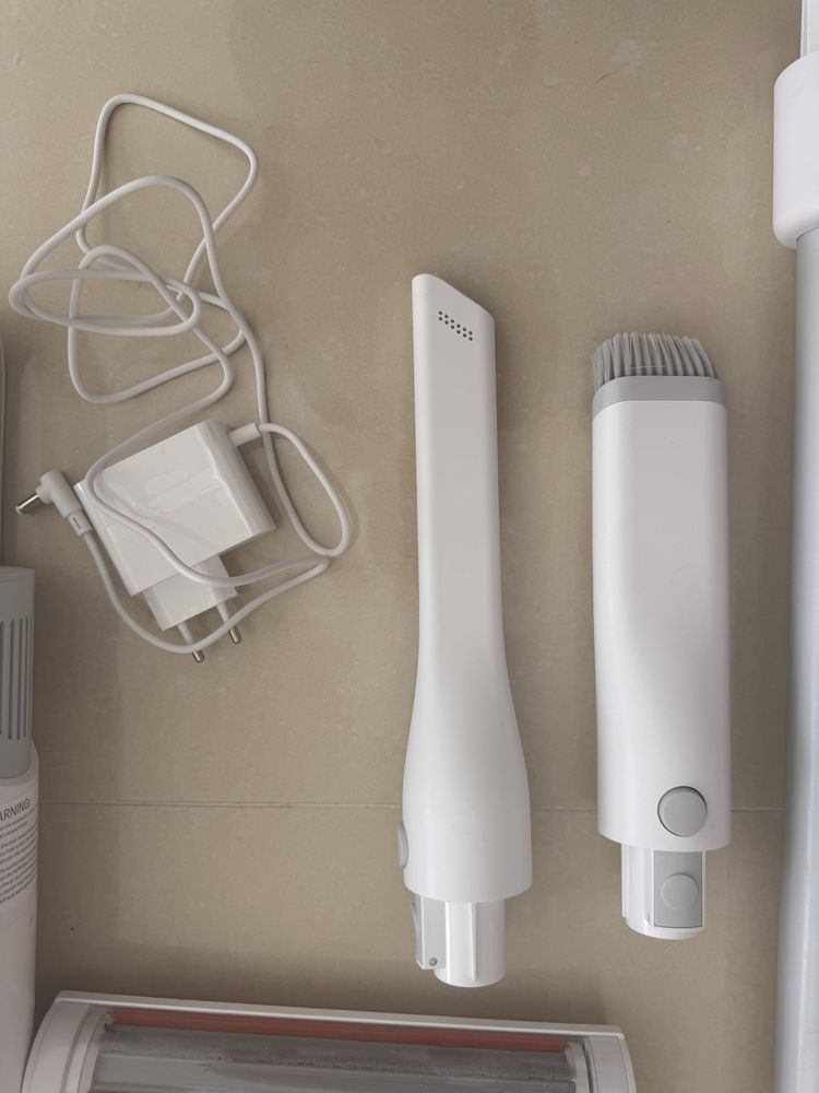 Aspirador vertical Mi Vacuum Cleaner Light