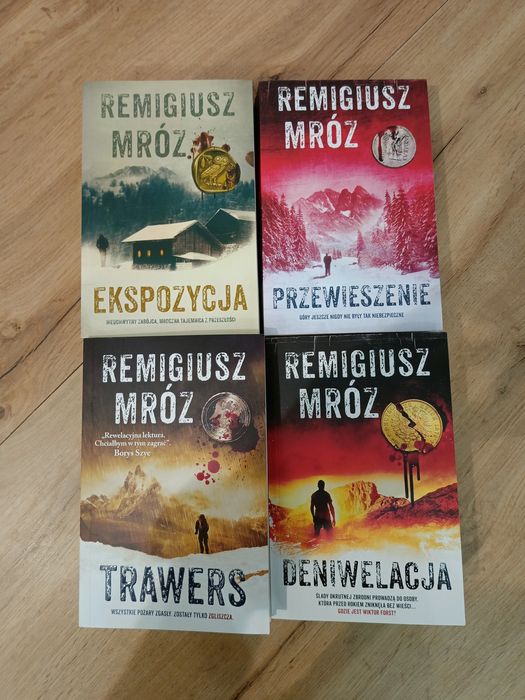 Remigiusz Mróz, Forst