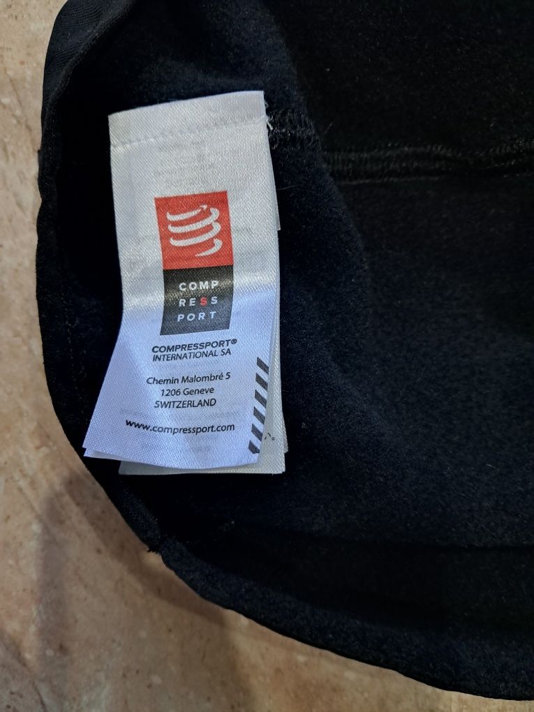Зимова шапка чоловіча з флісовою підкладкою Compressport
