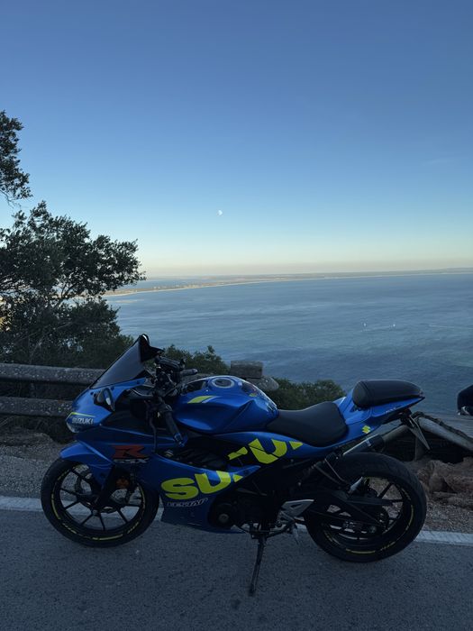 Suzuki GSX-R125  – Excelente estado