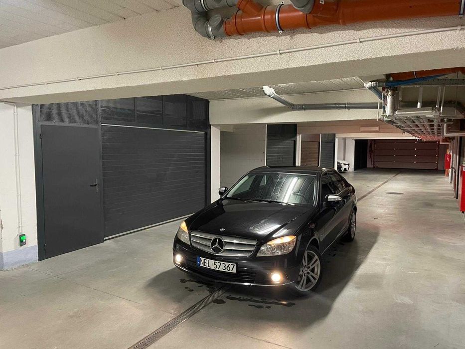 Mercedes C 180 Kompresor ZADBADNY