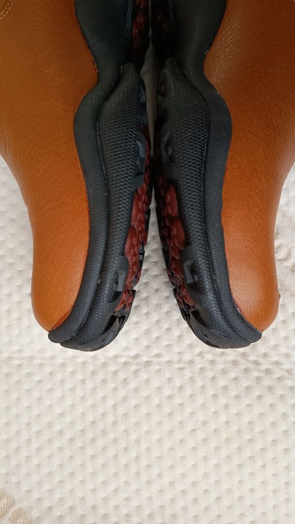 Dunham New Balance Amerykańskie wodoodporne skórzane buty, Roz. 39