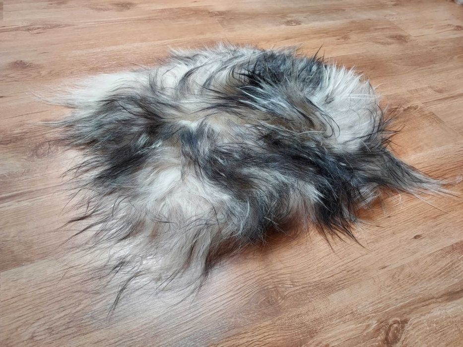 Podkładka na Krzesło Poduszka ze Skóry Owczej  100% Naturalna Skóra