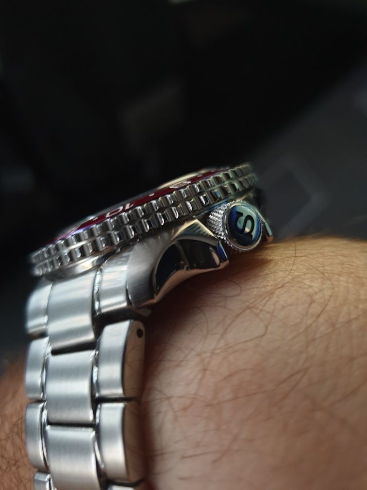 Seiko SKX Pepsi Mod Automatic - zegarek automatyczny na bransolecie