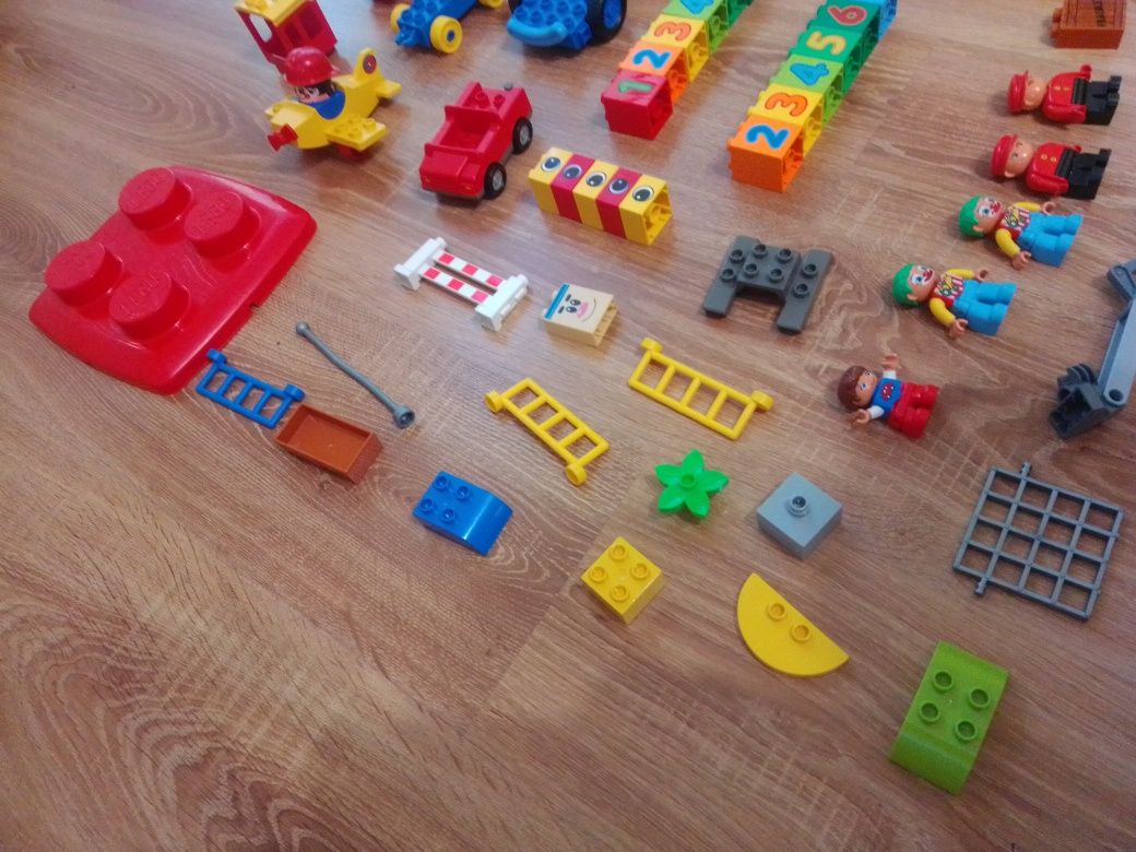 LEGO Duplo mega zestaw,pociągi,ludziki,literki,samolot