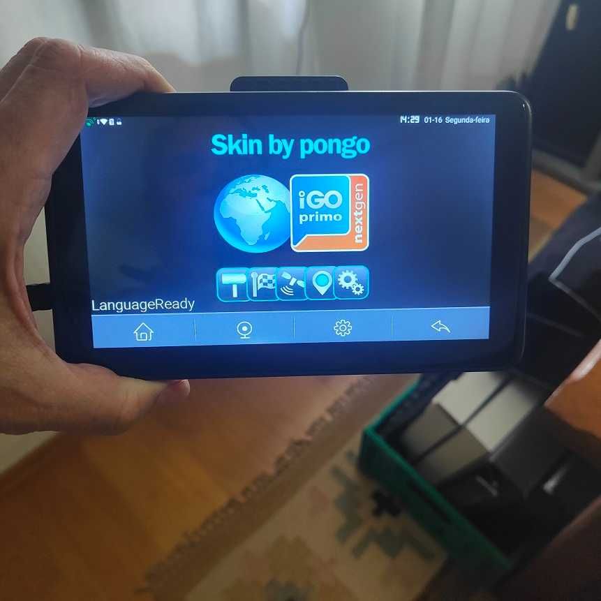 GPS DE 7" Android 8.1, Bluetoth, WiFi, 4G e SD card