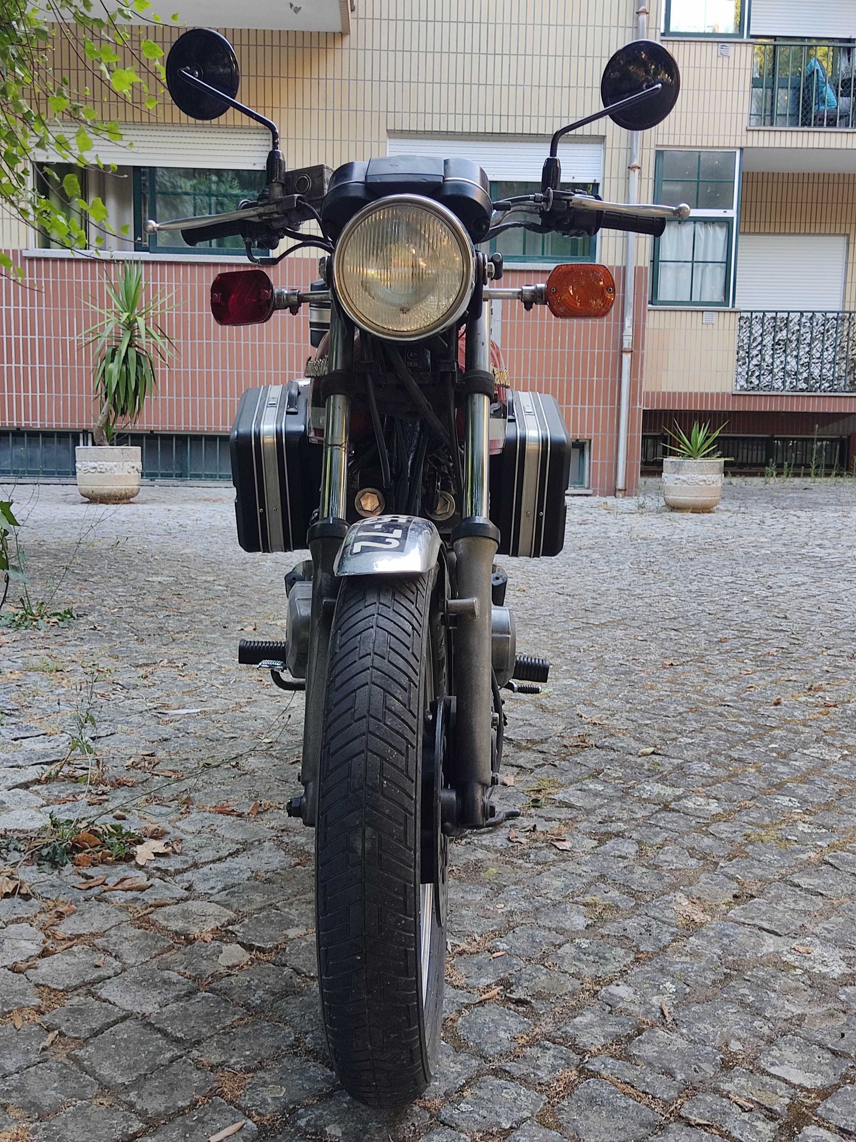 kawasaki Z250 A clássica