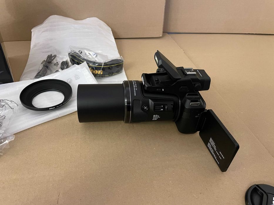 Nikon Coolpix P950 zoom x 83 Gwarancja Komplet Nowy Nówka