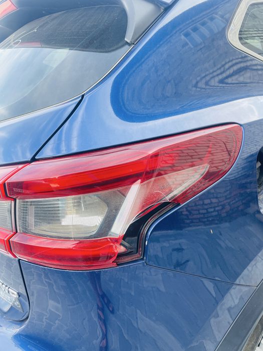 Задня фара Nissan Rogue sport