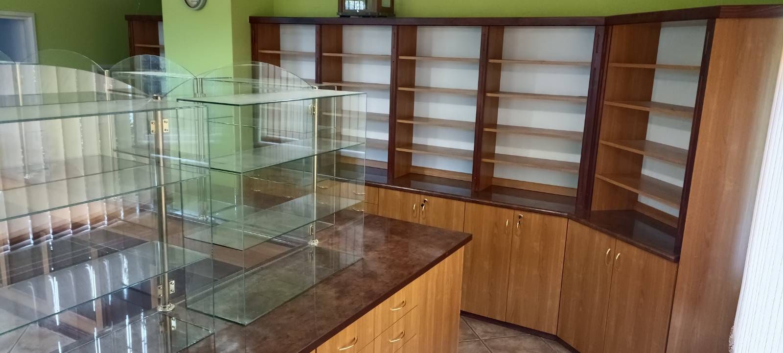 Meble do apteki i nie tylko