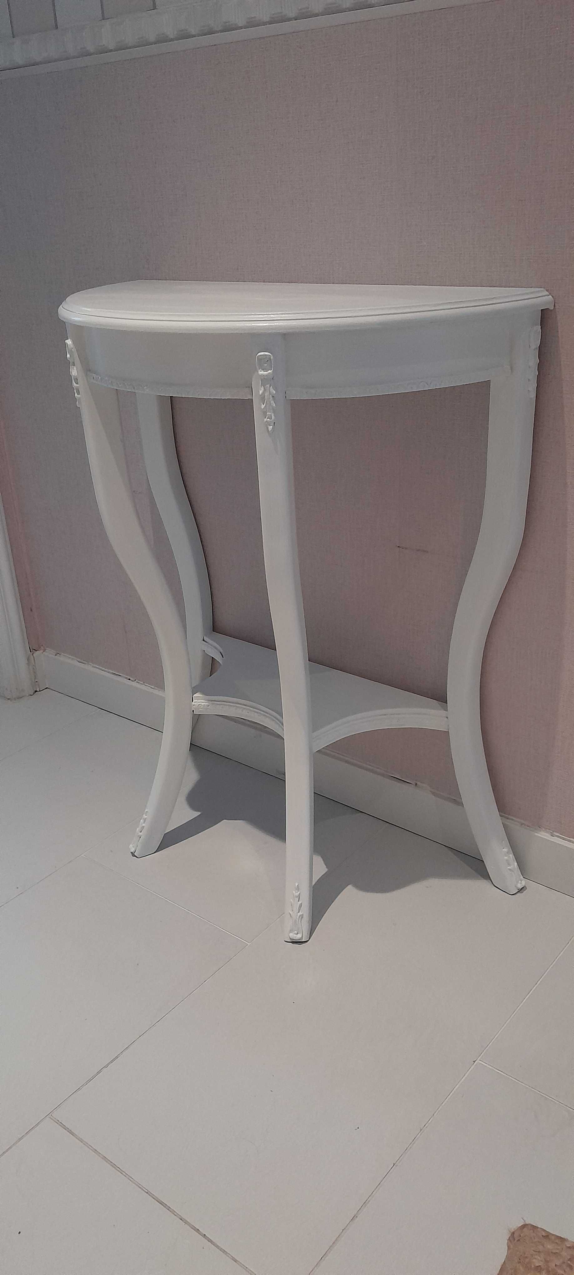 Mesa meia Lua antiga