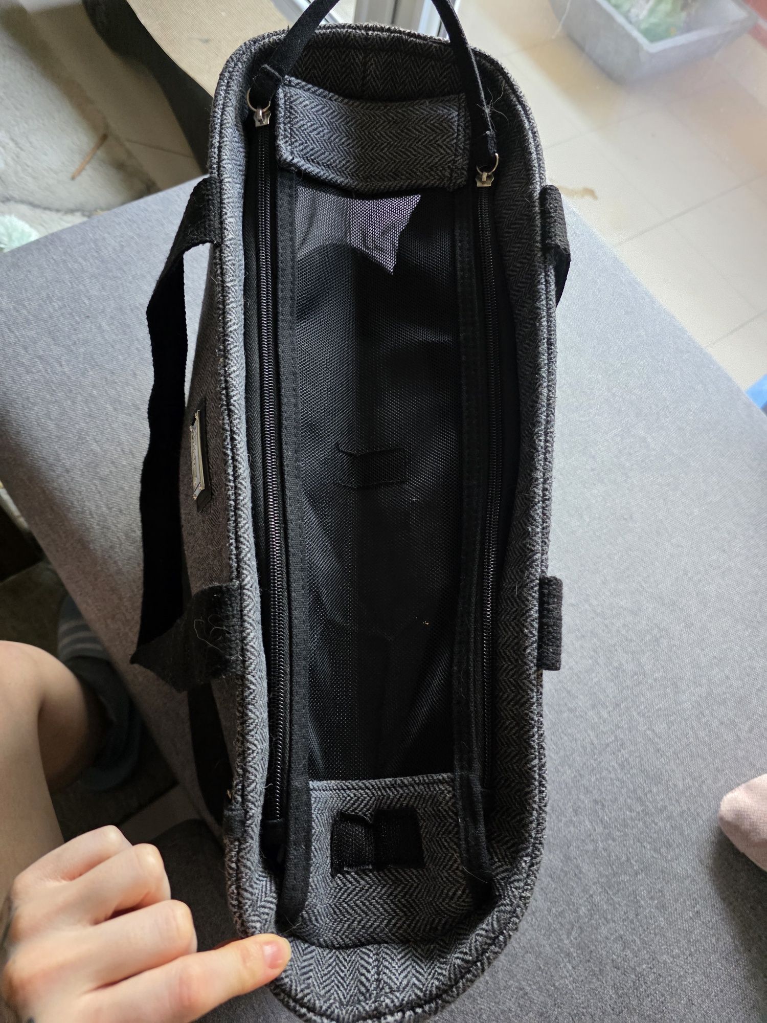 Welurowa torba Hunter na małego psa lub kota