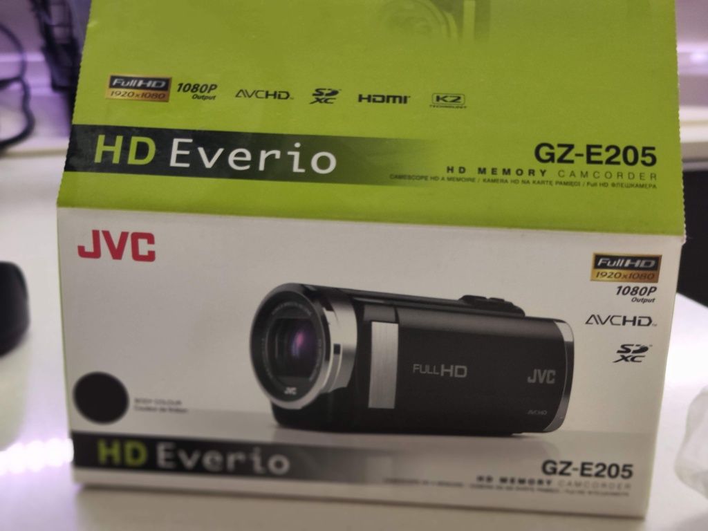 Máquina filmar portatil JVC full HD