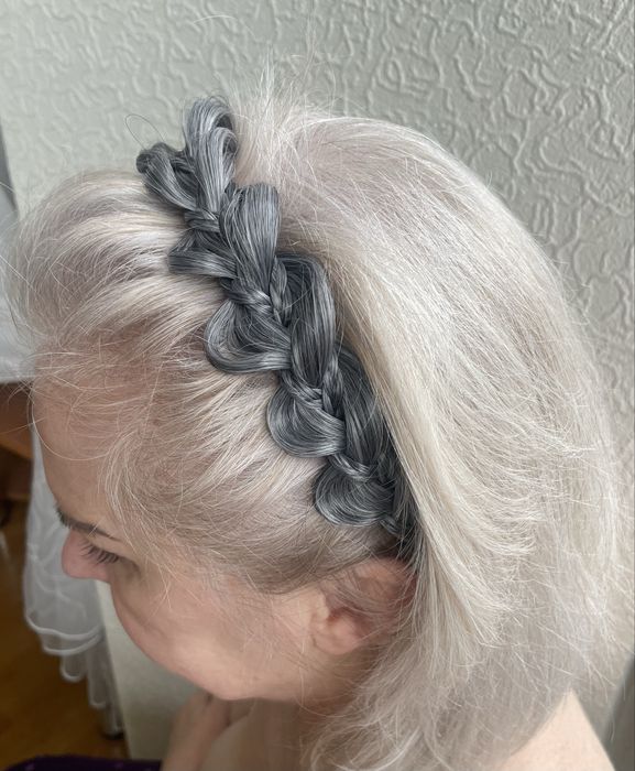 Обруч на волосся