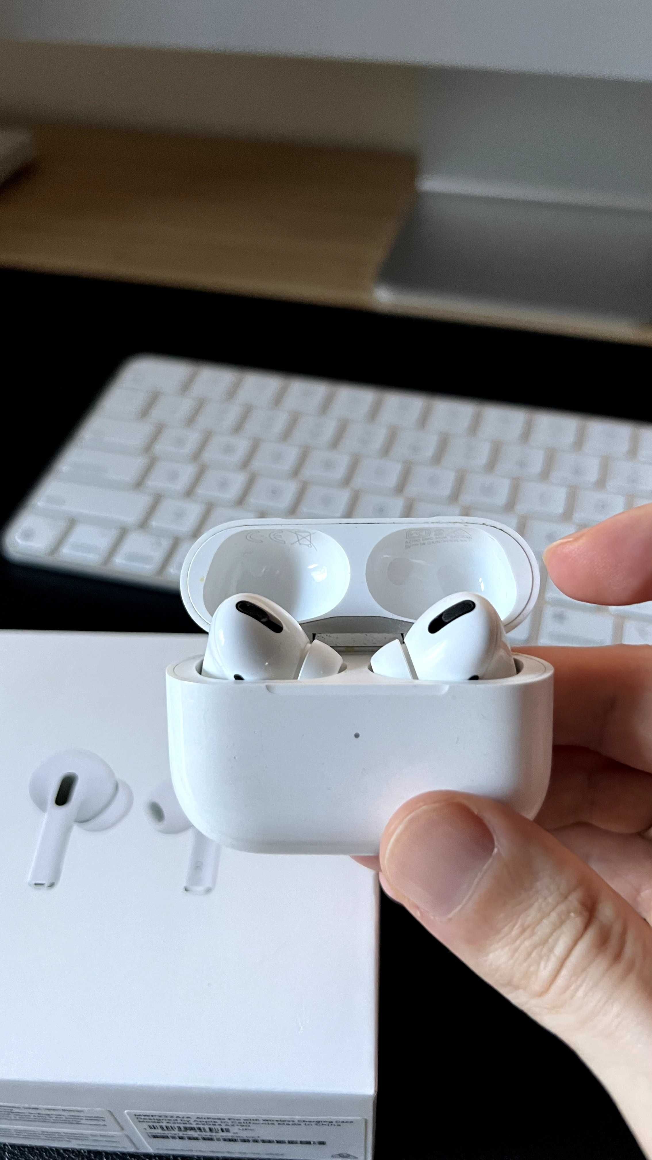 AirPods Pro (КЕЙС)