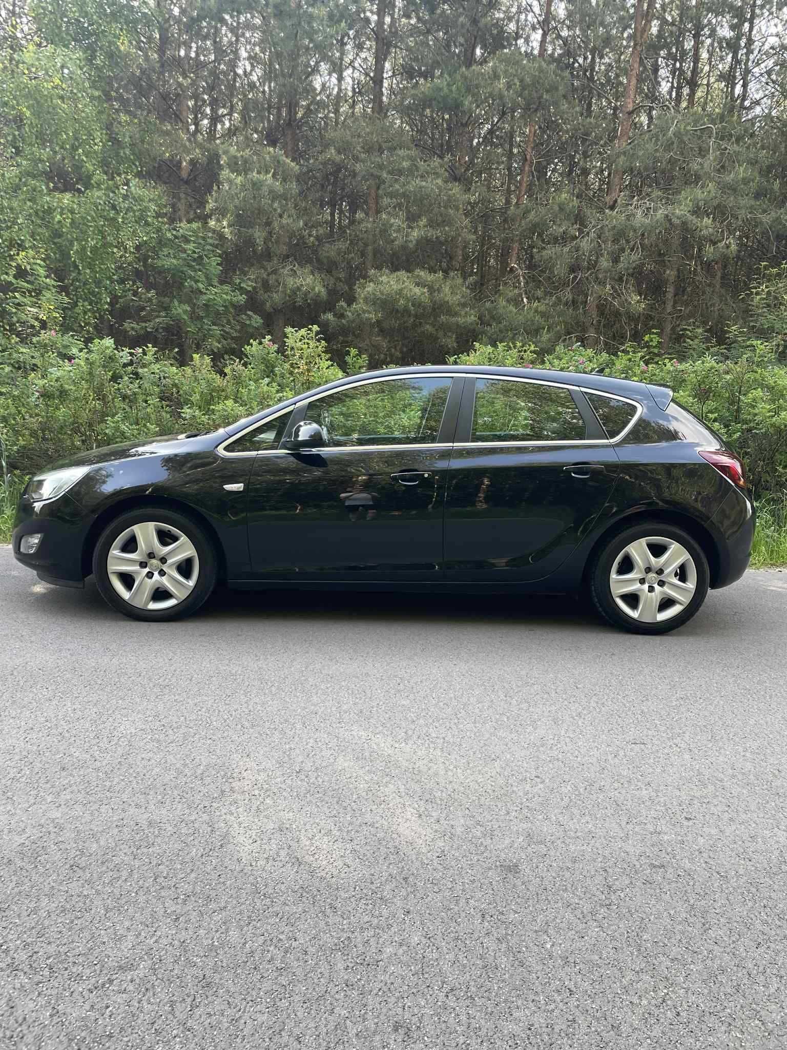 Opel Astra J 1,7 cdti