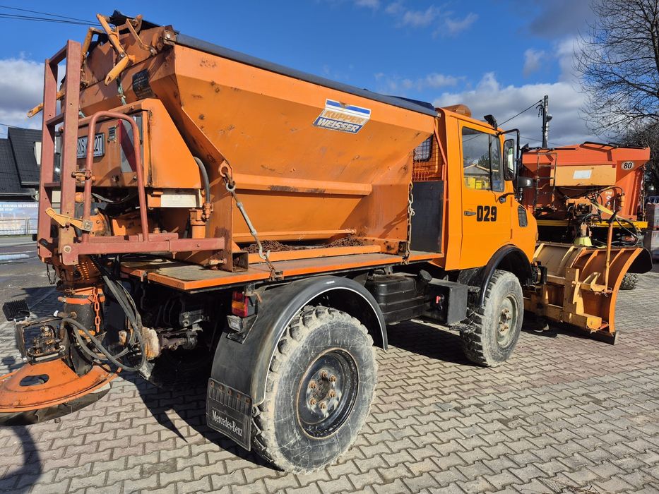 Mercedes-Benz UNIMOG 1400