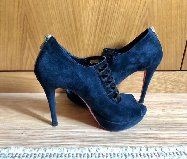 Sapatos salto alto, número 38/39