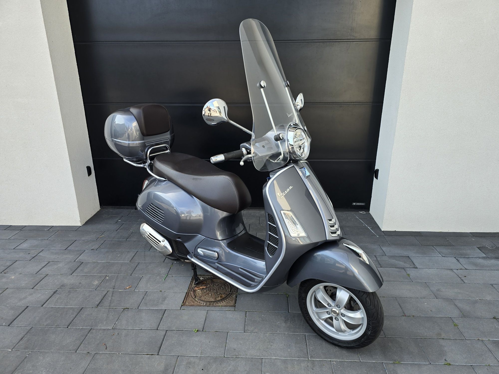 Piaggio Vespa GTS Turing 125 // ABS ASR Led // Gwarancja // 21 rok