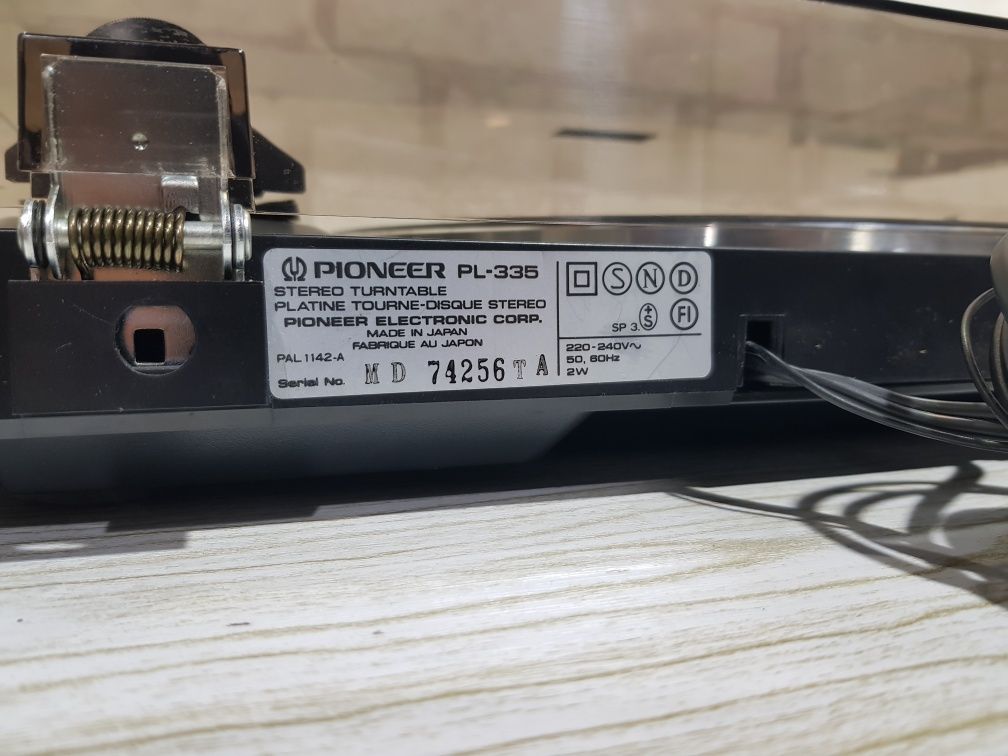 Віниловий програвач PIONEER PL-335, 33/45 об/хв, б/у з Німеччини