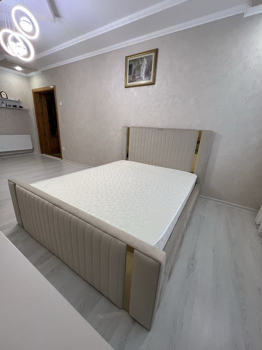 Мякі ліжка що в тренді