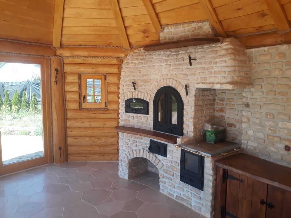 Altana biesiadna, kryta strzechą-PERKOZ