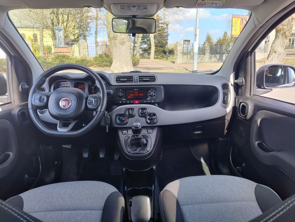 Fiat Panda benzyna Klima Ele szyby tryb CITY Czujniki Parkowania