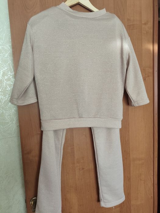 Жіночий  костюм р.42-44