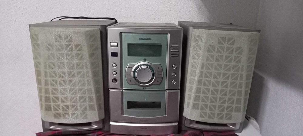 Aparelho Grundig para venda