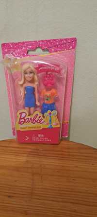 Laleczka Barbie mini