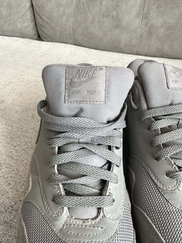 Nike Air Max 1 rozmiar 45,5 all gray szare