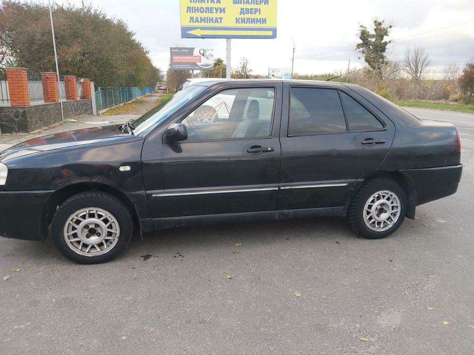 Продам или обменяю 2 авто на 1- минивен Ниссан+ Амулет