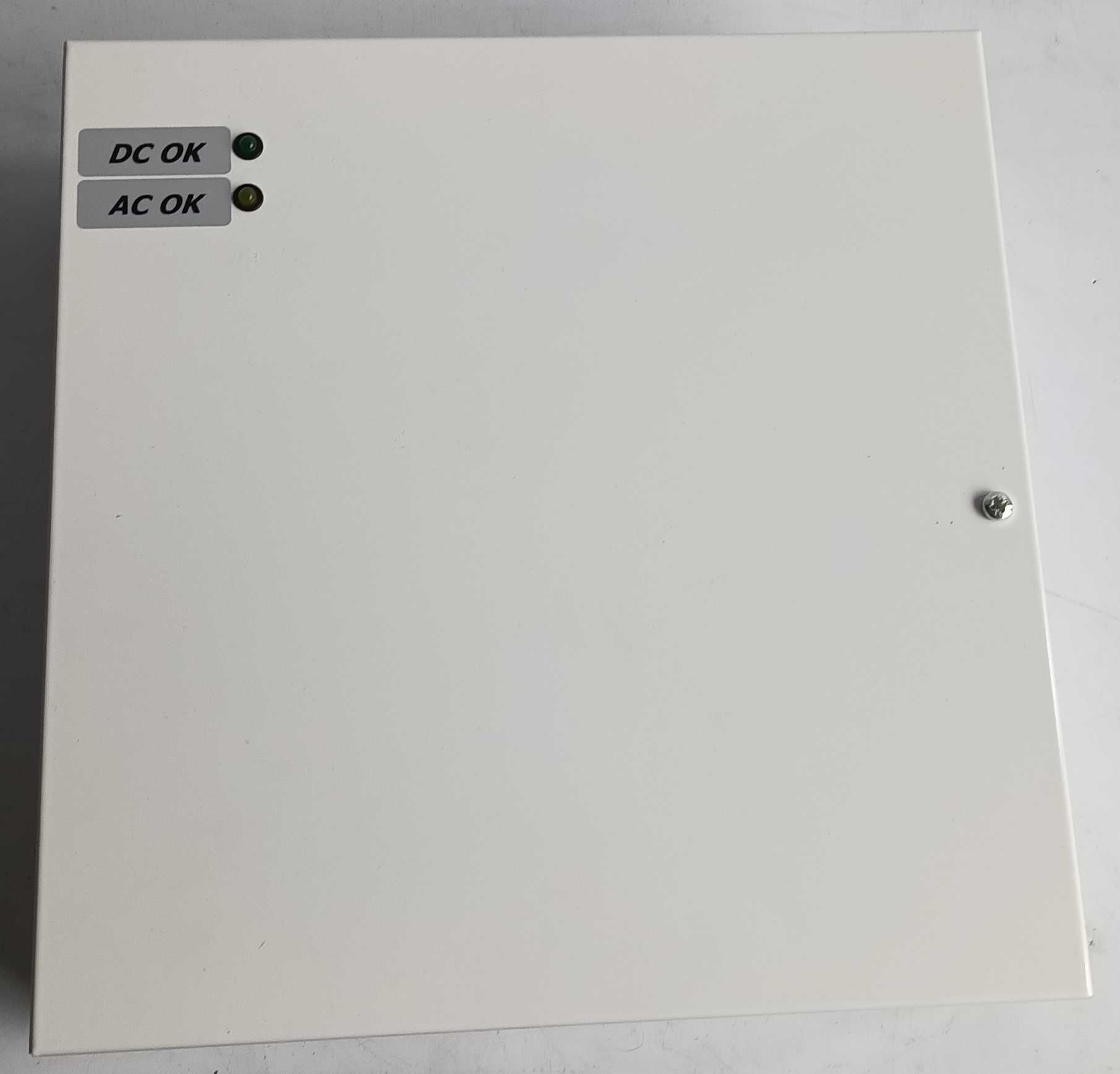 Zasilacz buforowy natynkowy POS POWER PZB-12V6B