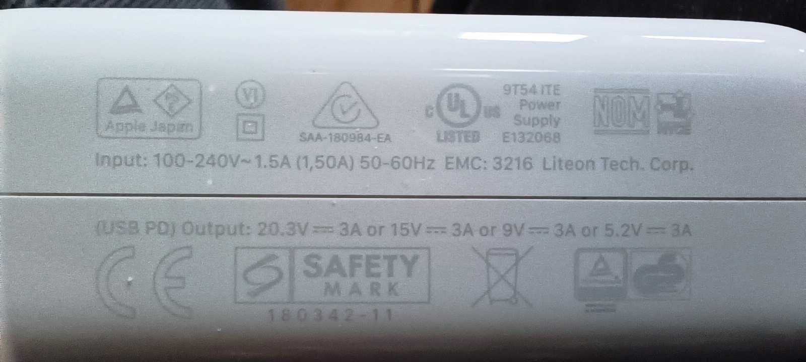 Apple ładowarka 61W A1947 + przewód 2m oryginał Iphone 15 16
