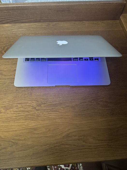 macbook air 13-inch 2017 повний комплект