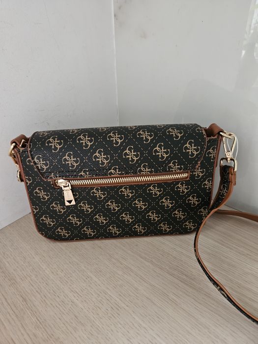 Damska torebka guess brazowa
