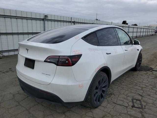 Tesla  Model Y 2021