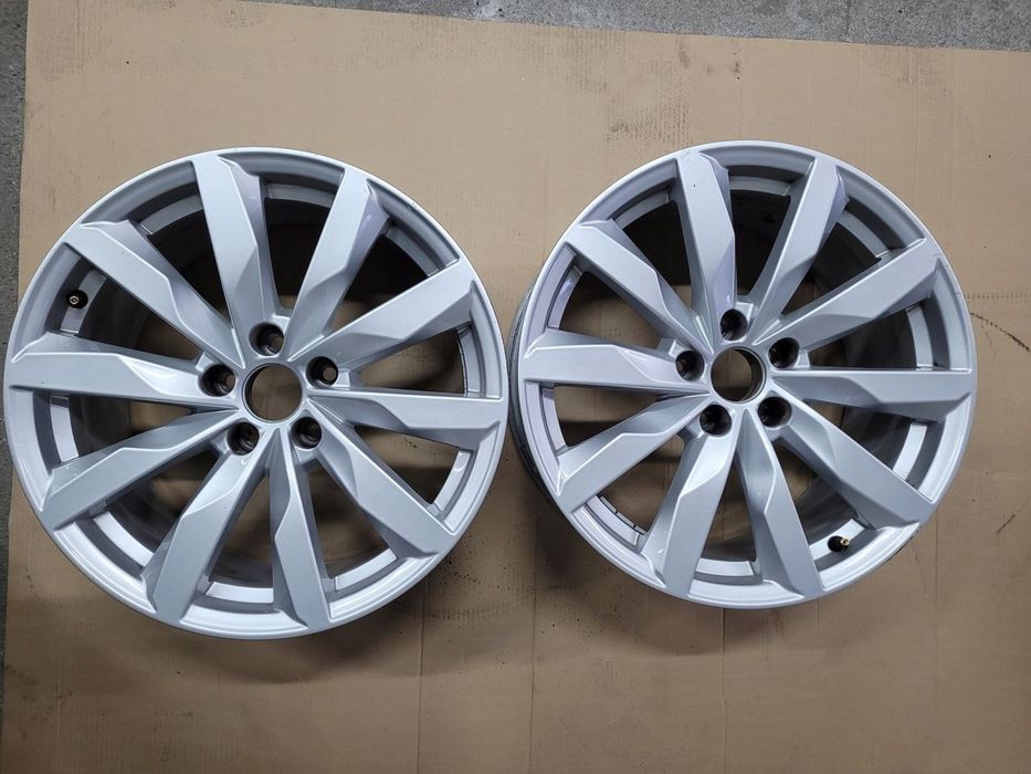 Felga aluminiowa Audi A4 B9 LIFT OE 8W0601025 AL 8.5&quot; x 18&quot; 5x112 ET 29