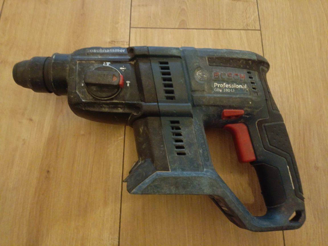 Młotowiertarka akumulatorowa Bosch GBH 180-LI Professional młot