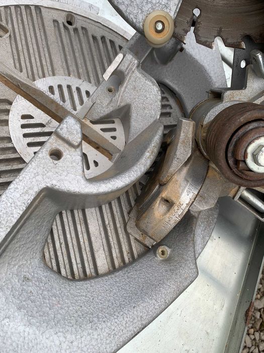 Pilarka piła ukośnica tarczowa stołowa 2w1 ELU 230V