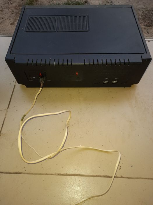 Продам магнітофон маяк 231