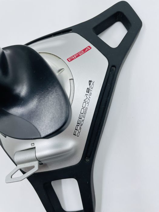 Joystick Logitech Freedom 2.4 Cordless