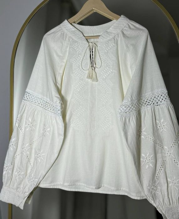 Жіноча вишиванка батал