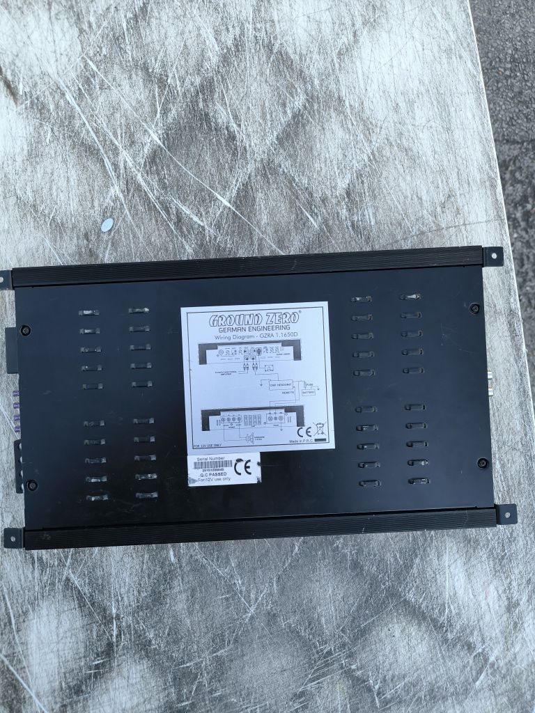Wzmacniacz Ground Zero GZRA 1.1650D monoblok 1800 RMS super stan tanio