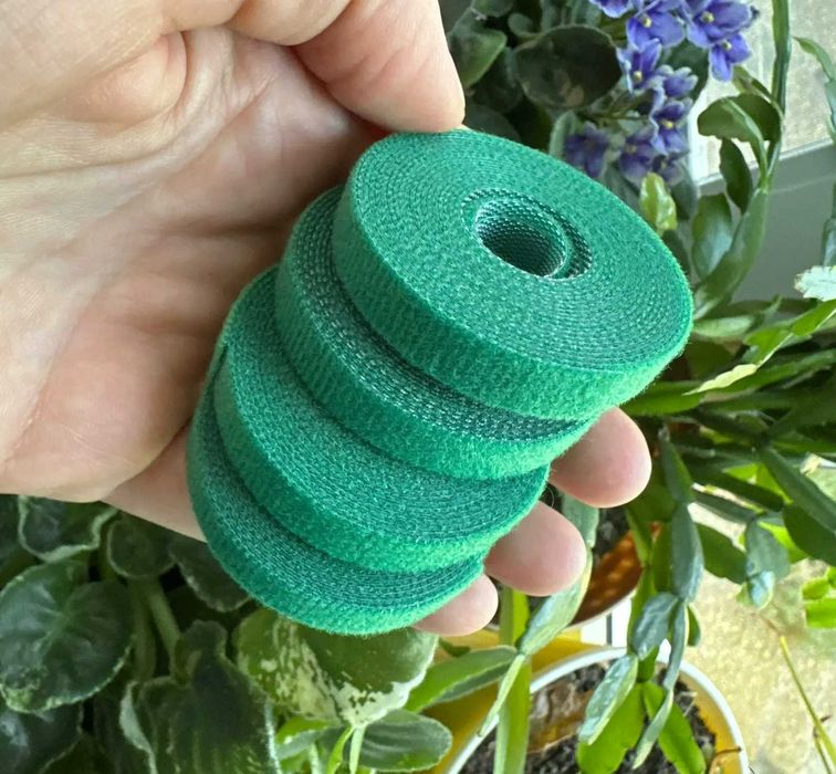 Зелений садовий шпагат для рослин – нейлонові підв'язки