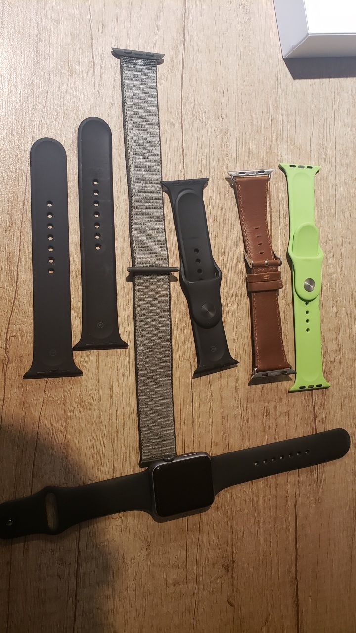 Apple Watch Series 1 42mm + opaski