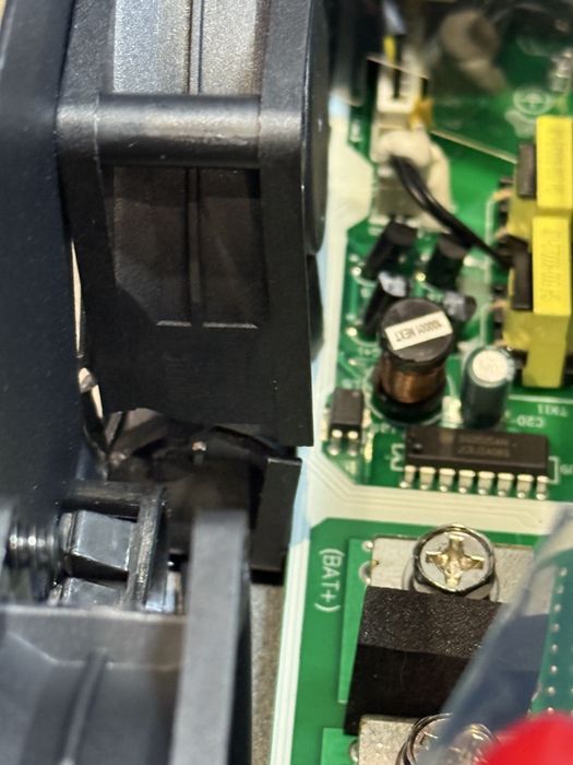 Гибридный Солнечный Инвертор PowerMr 6.2кВт 48V Есть дефект