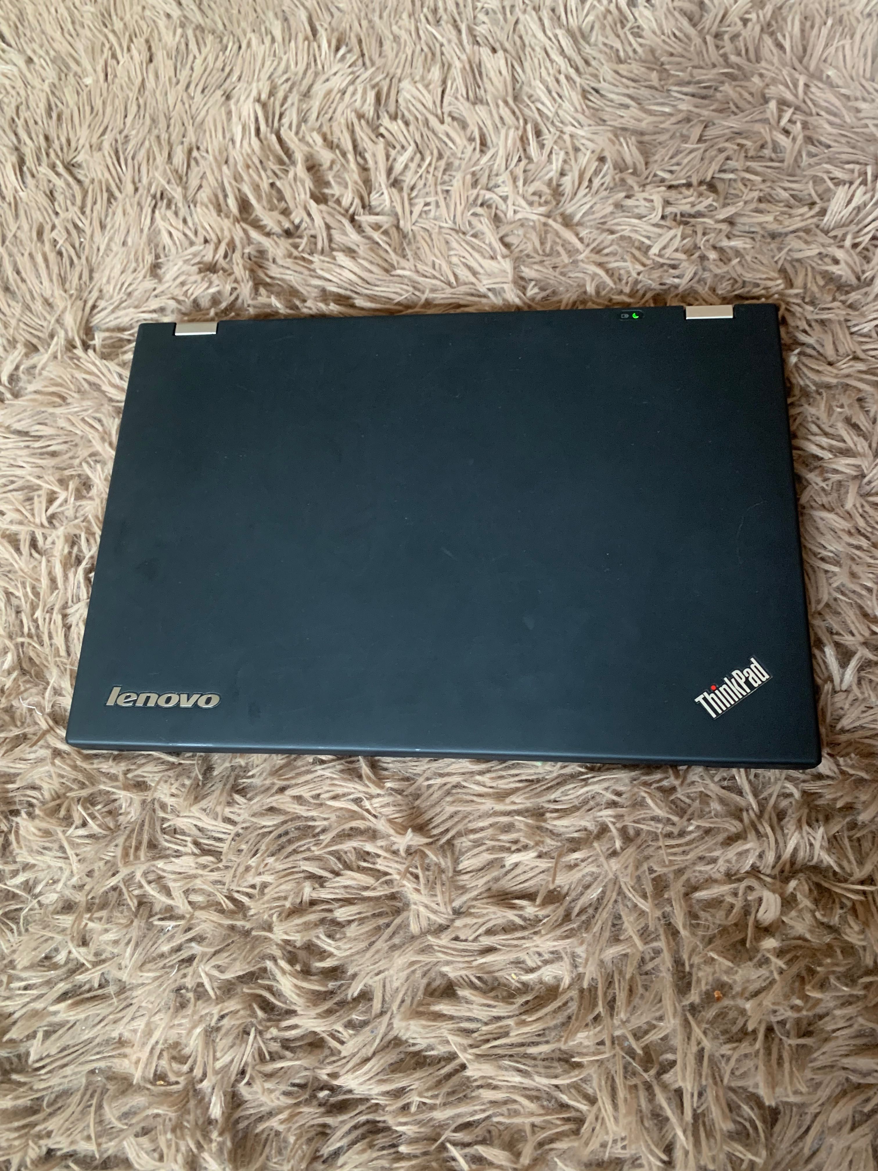 Sprzedam laptopa Lenovo ThinkPad  z rosyjską i ukraińską klawiaturą