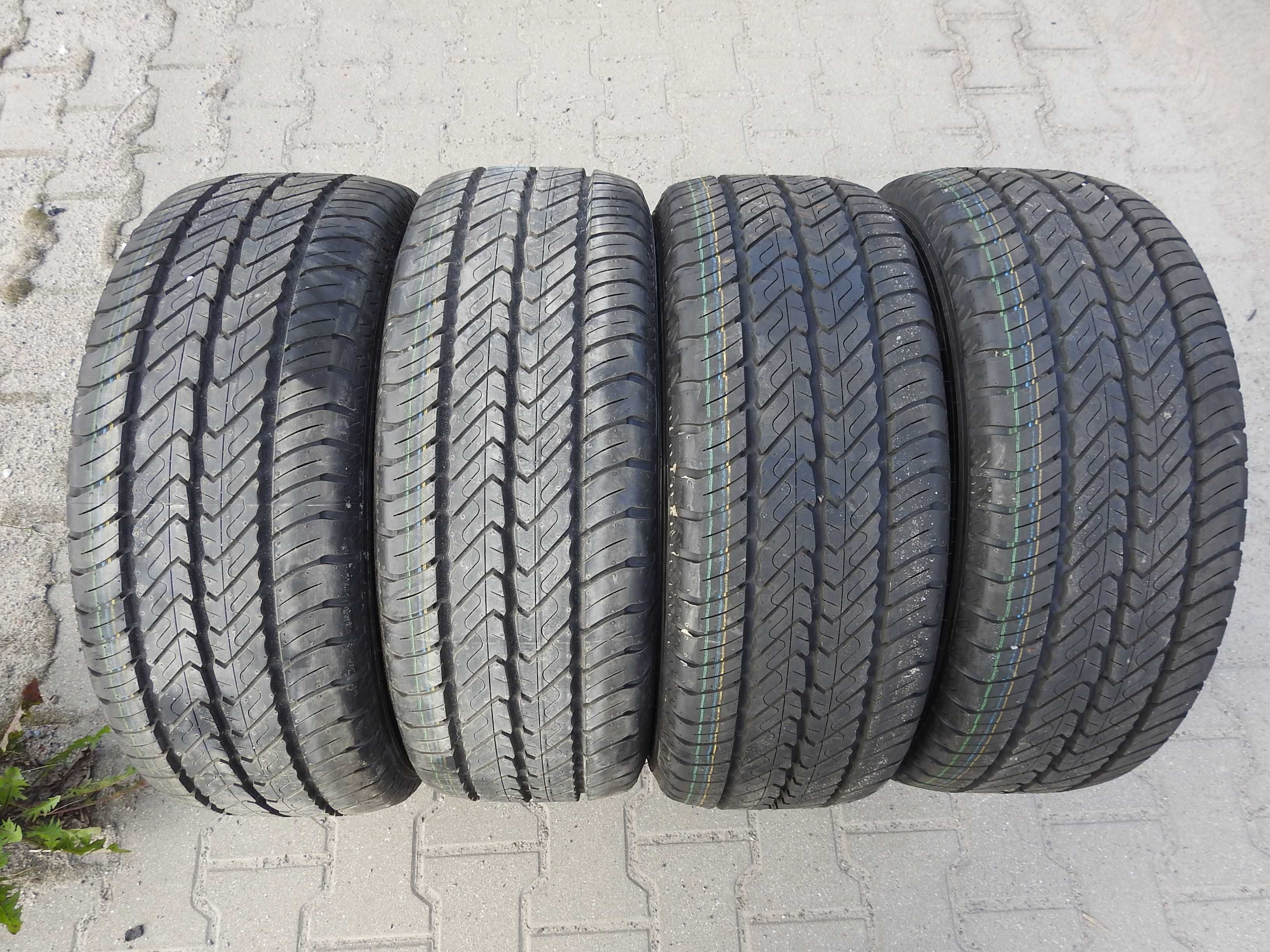 4 x Dunlop ECONODRIVE 225/55R17C 2023rok  109/107 H