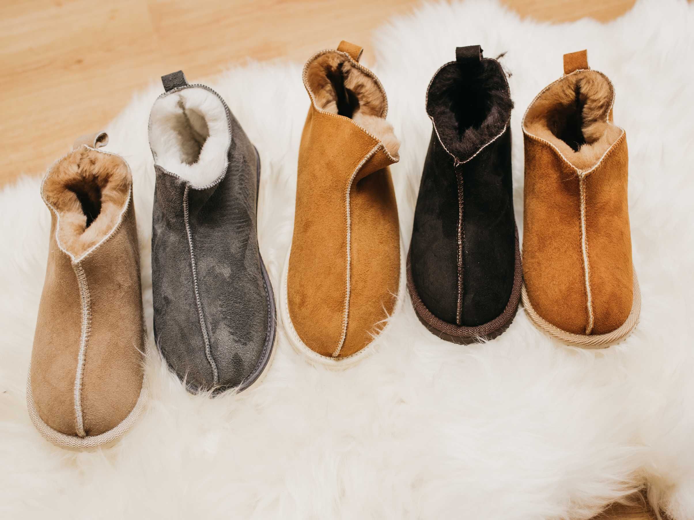 Kapcie ze Skór Owczych Wełniane PRODUCENT Slippers Made Sheepskin